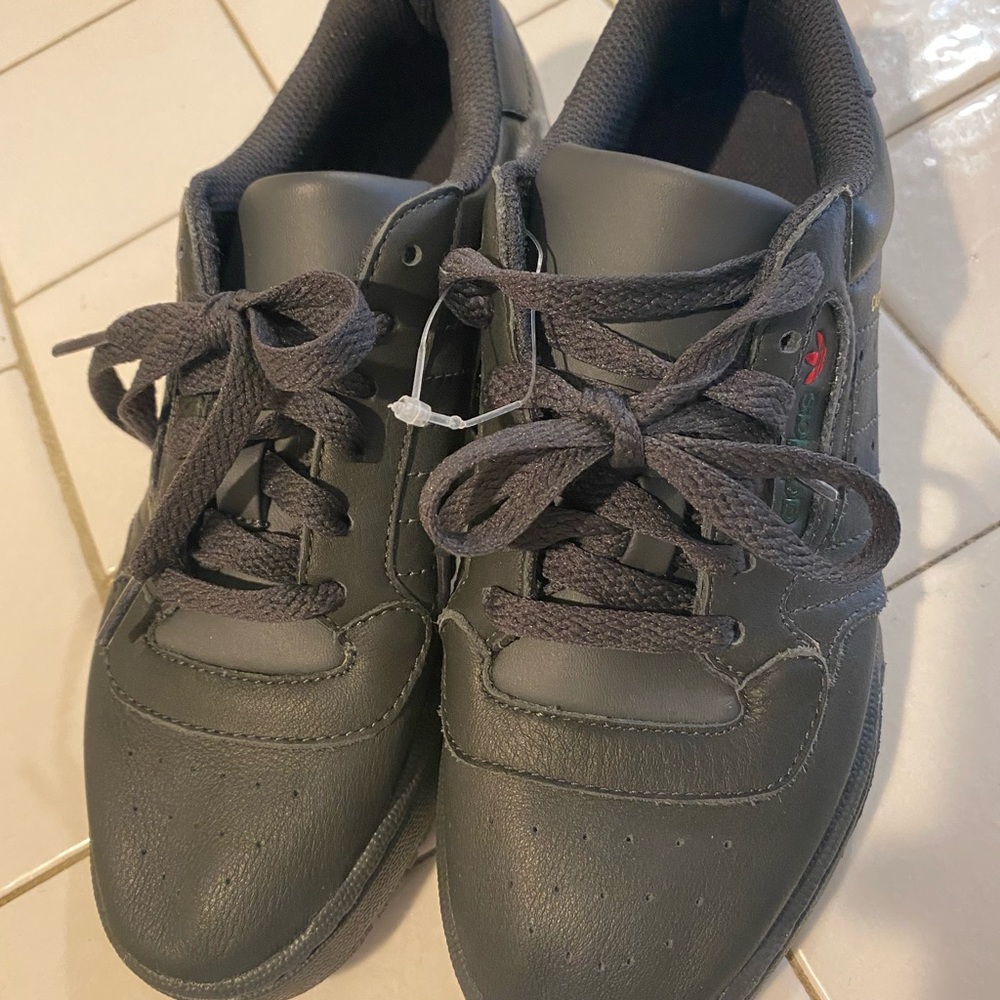 Yeezy Calabasas Adidas